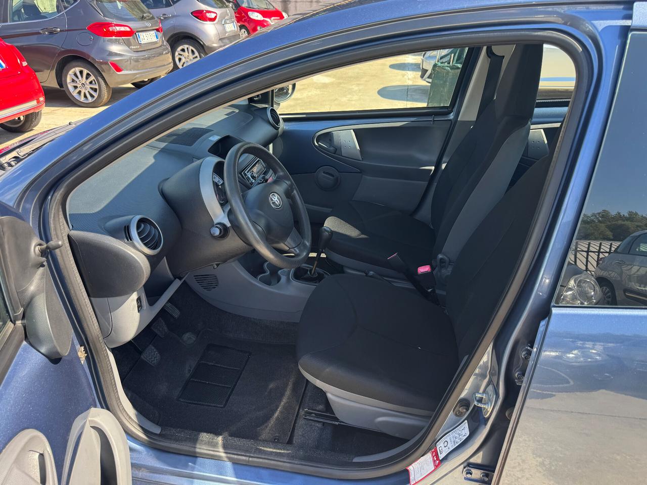Toyota Aygo 1.0 12V VVT-i 5 porte Now