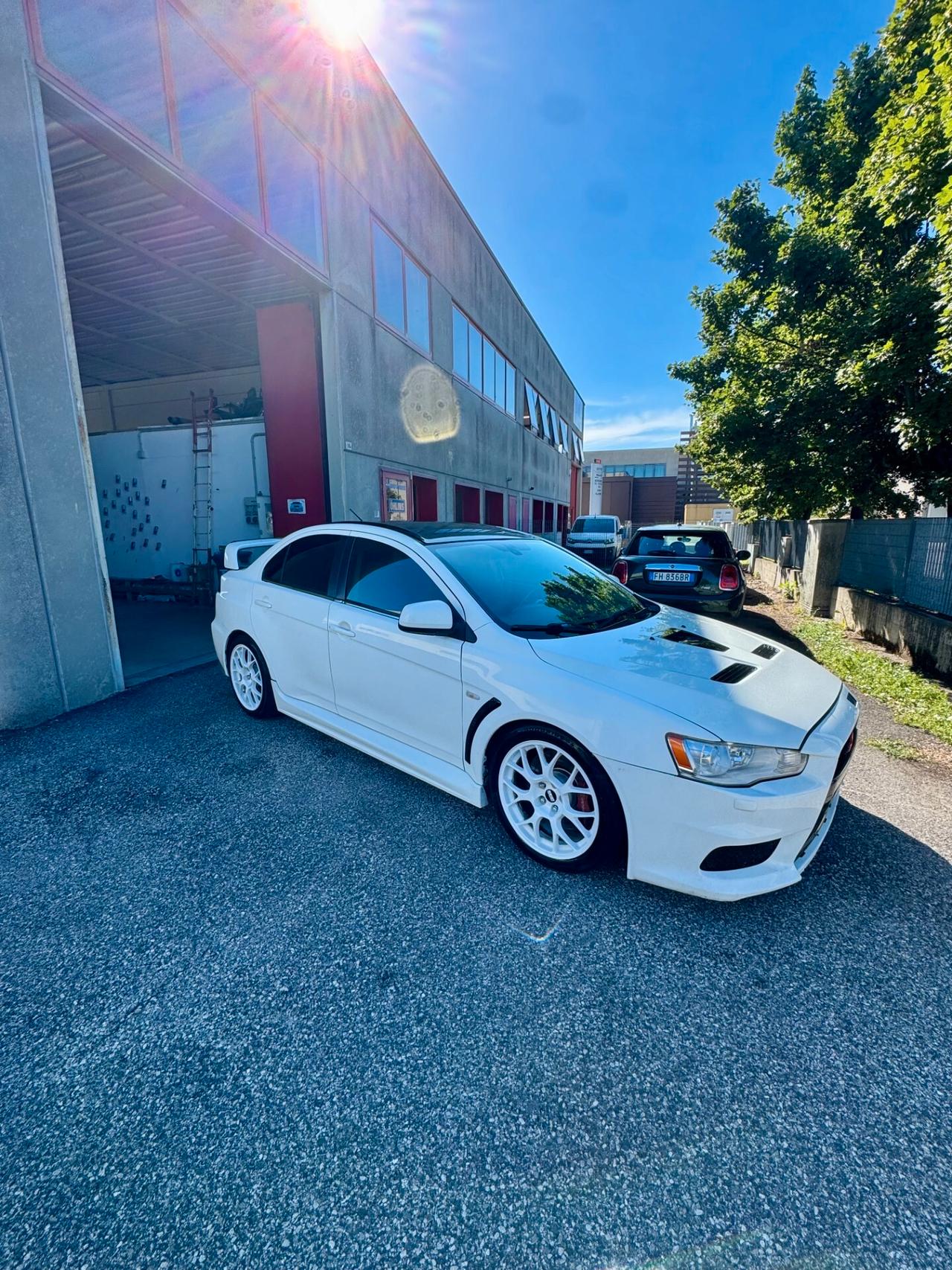 Mitsubishi Lancer Evolution 2.0 T S-AWC MR TC-SST
