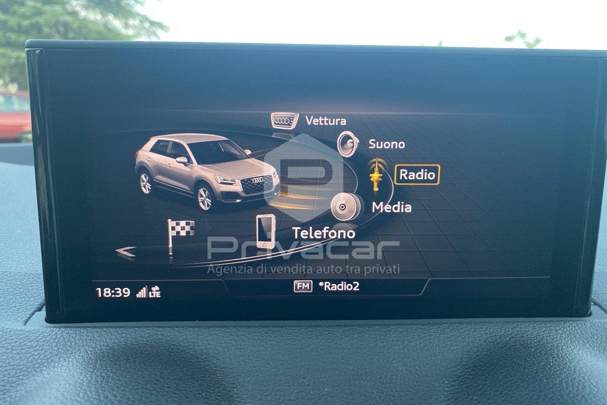 AUDI Q2 35 TFSI S tronic Business Design