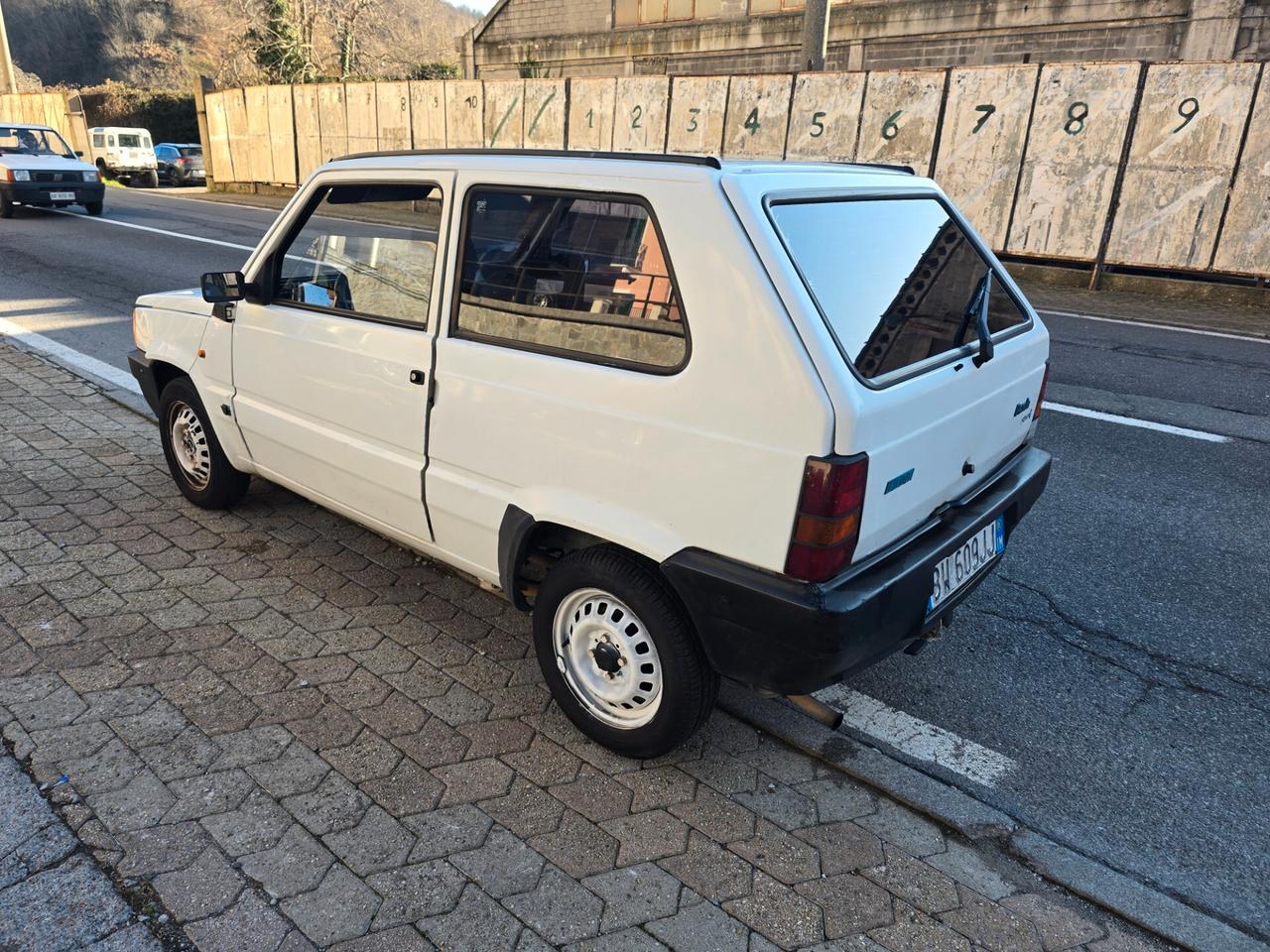 Fiat Panda 1100 i.e. cat Young Gancio traino