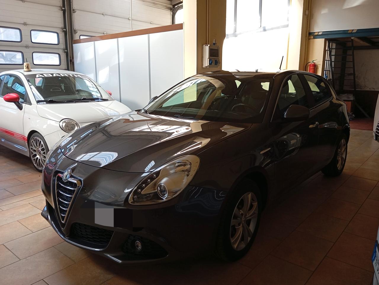 Alfa Romeo Giulietta 1.6 JTDm-2 105 CV Distinctive