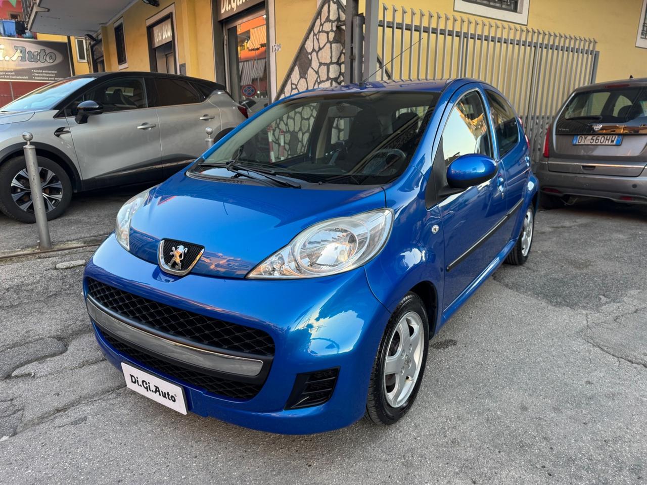 Peugeot 107 1.0 68CV 5p. Plaisir
