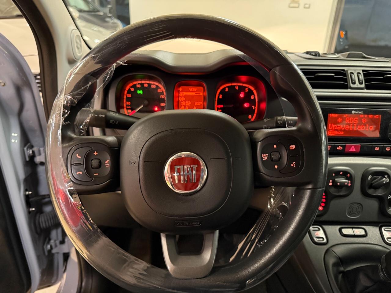 Fiat Panda 1.0 hybrid - IVA ESPOSTA