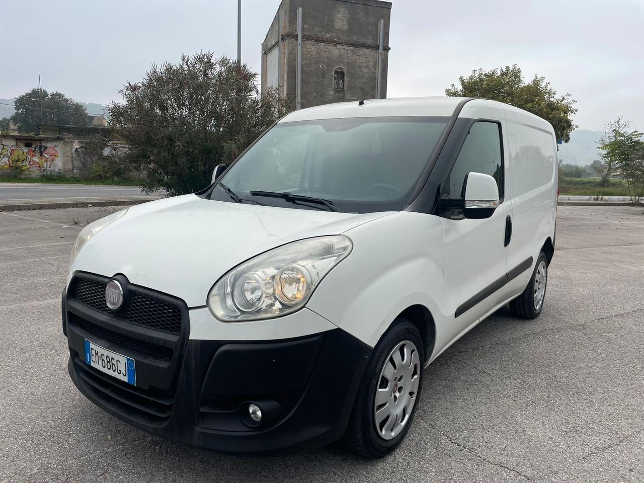 FIAT DOBLO 1.4 METANO 2012
