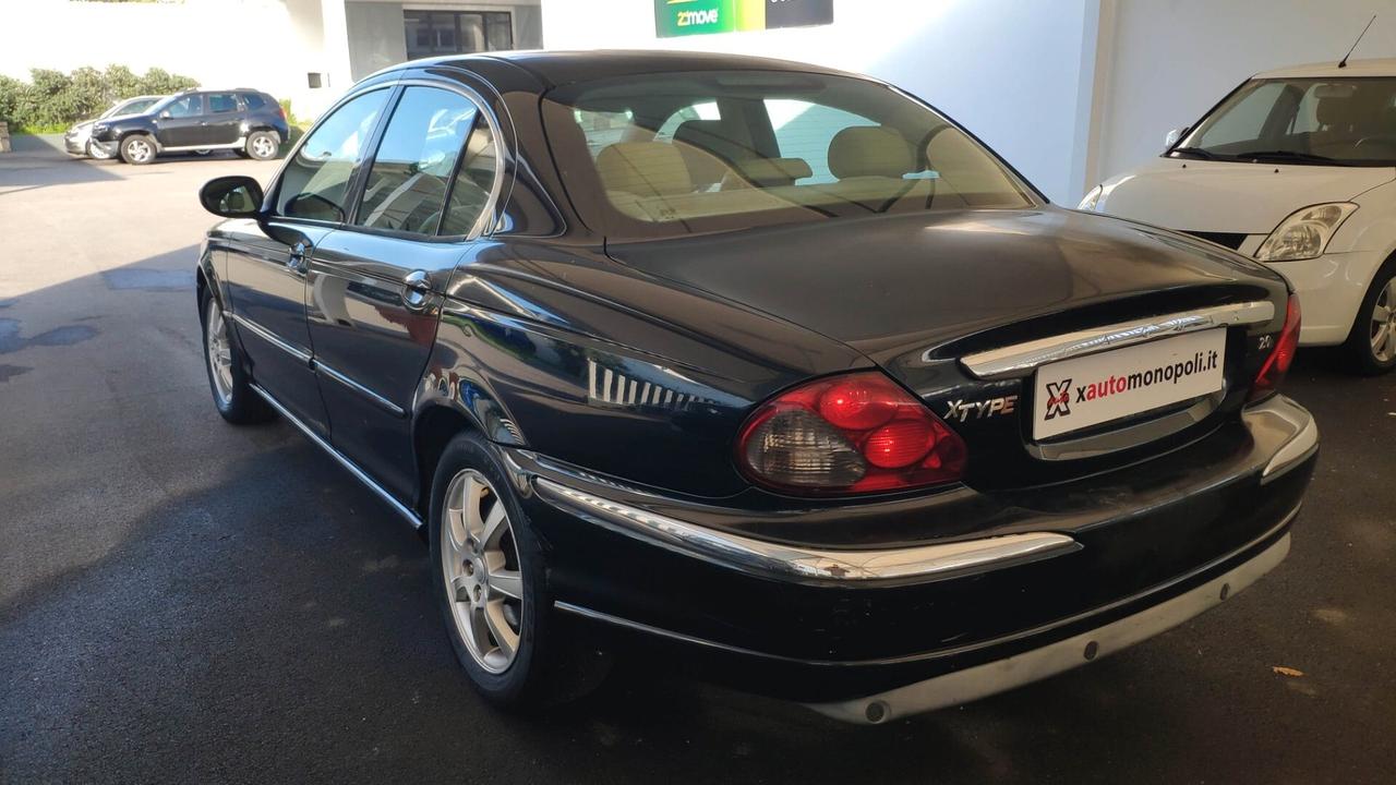 Jaguar X-Type 2.0 Diesel 130 CV