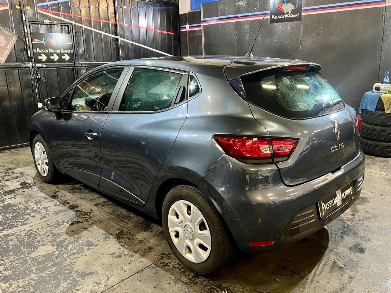 Renault Clio 1.2 75CV 5 porte Life