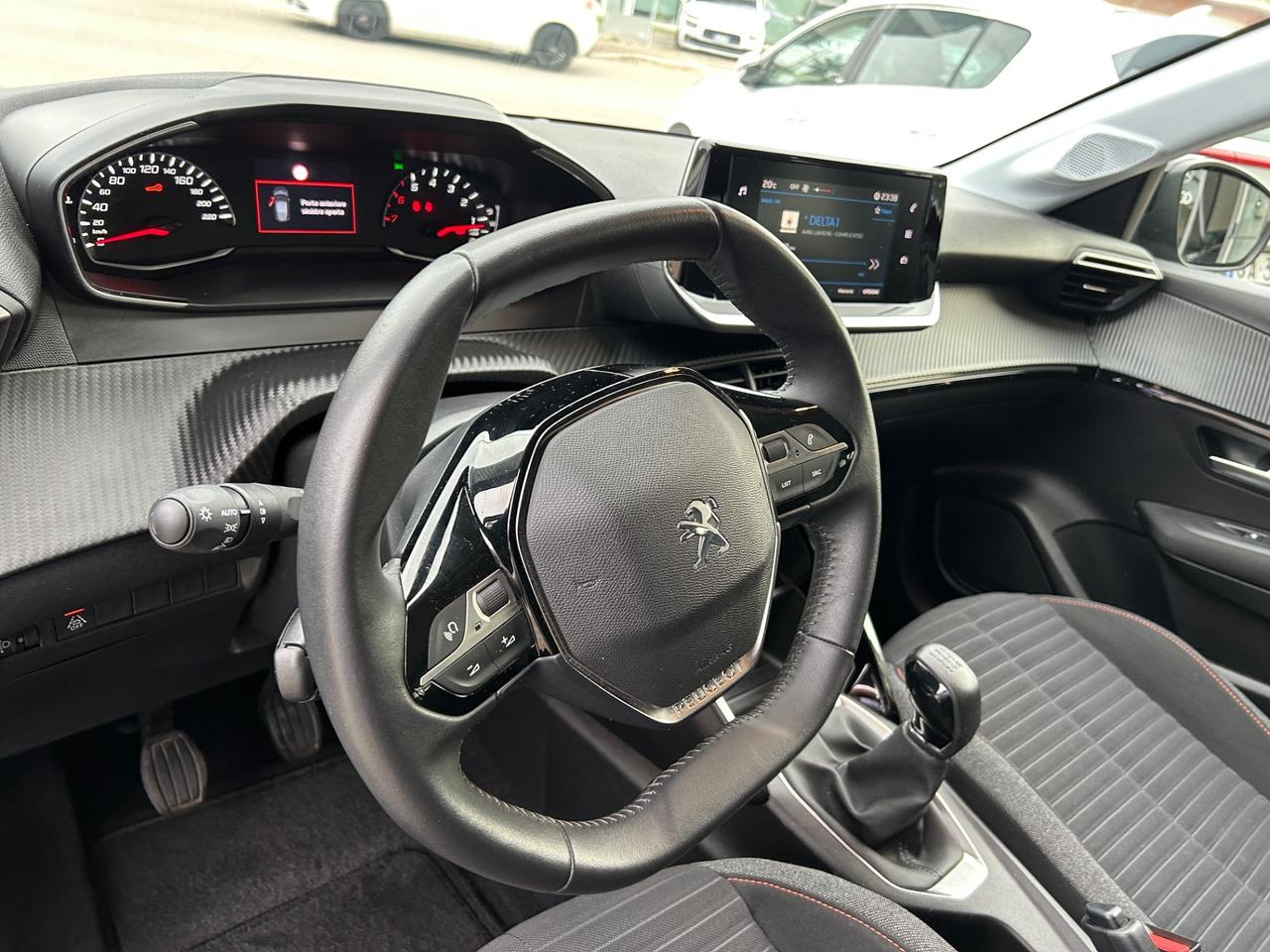 Peugeot 208 1.2 75 CV ( 30.000 KM) PARI AL NUOVO!!!
