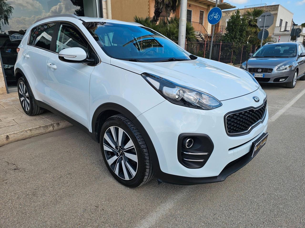 KIA SPORTAGE 1.7 CRDI 115CV COOL FULL OPTIONAL
