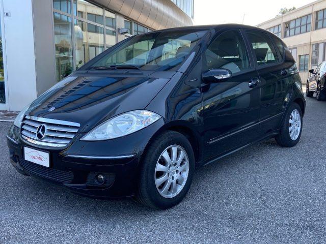 MERCEDES-BENZ A 180 CDI Elegance