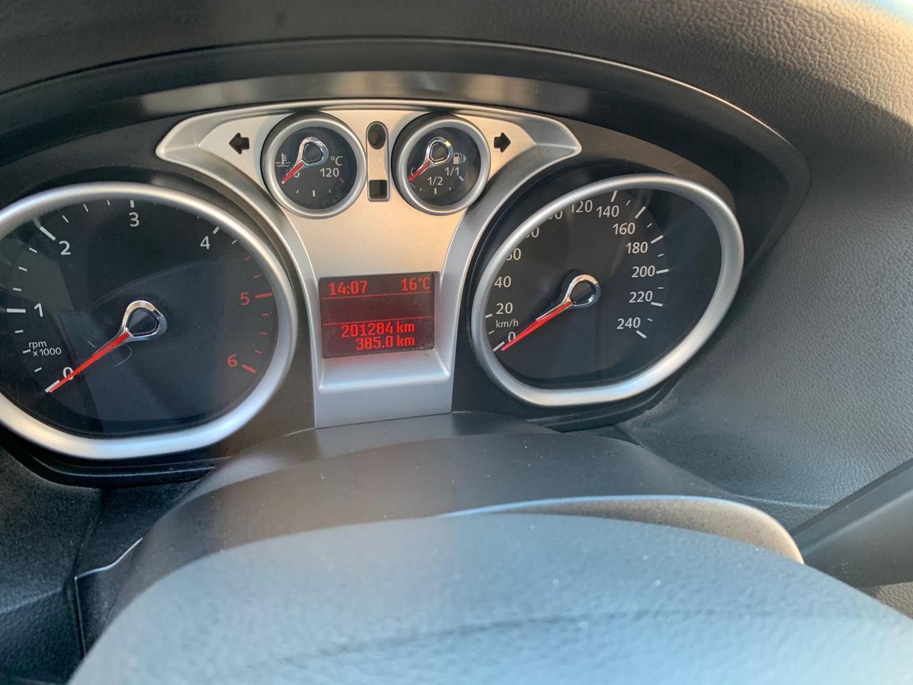 Ford Focus 1.6 TDCi (110CV) 5p. Tit. DPF