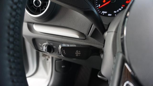 AUDI A3 SPB 40 TDI quattro S tronic Business