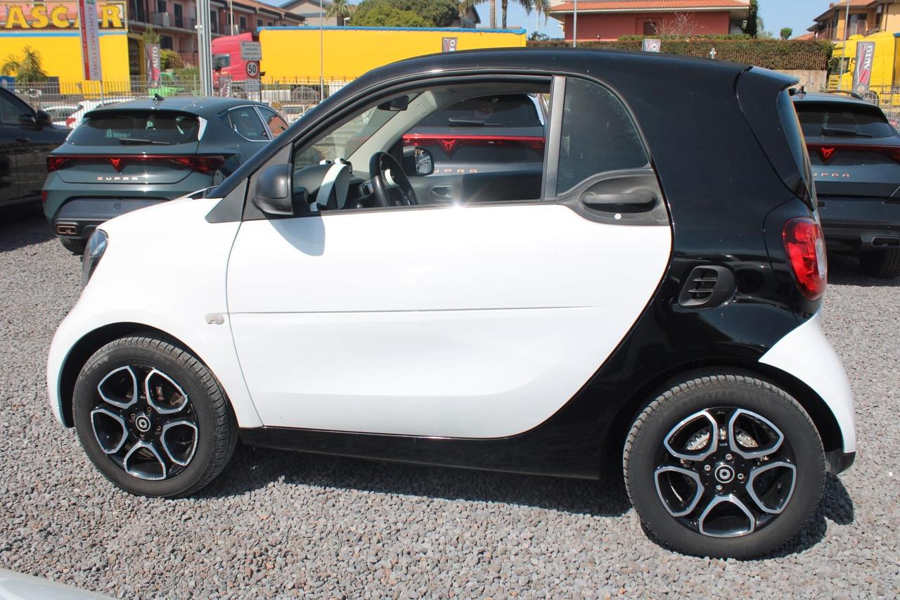 Smart ForTwo Tua A SOLI 98€