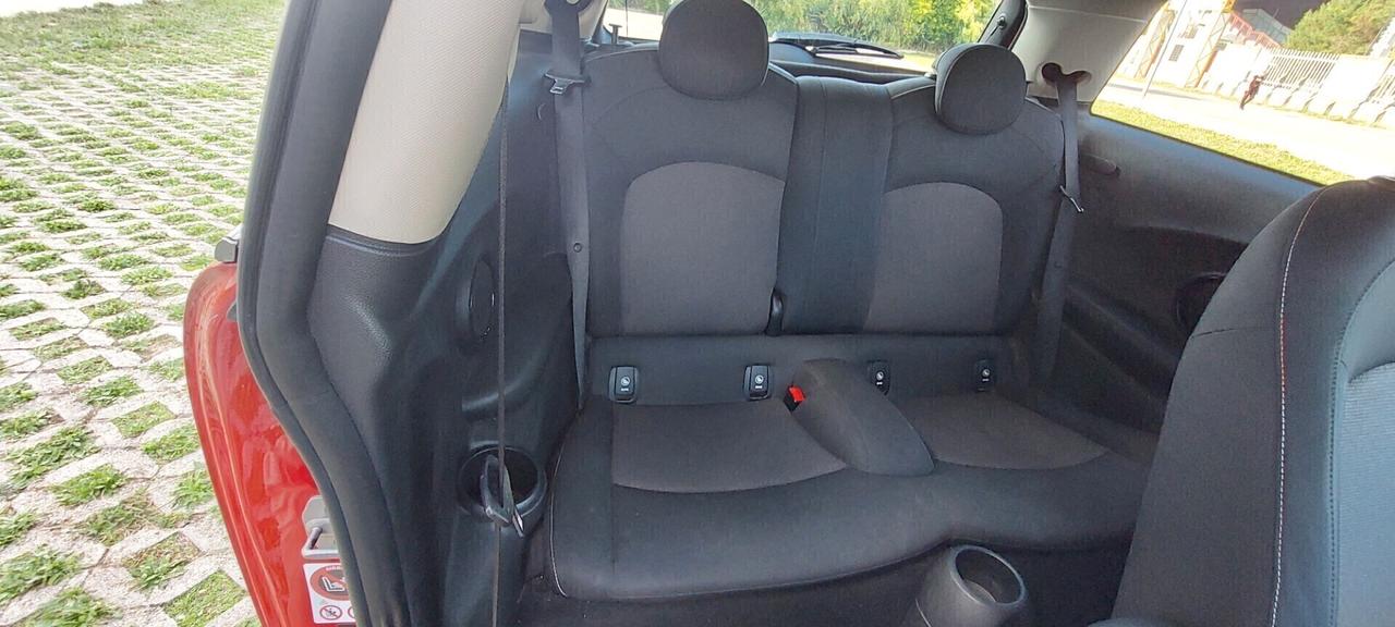 MINI ONE 1,5 DIESEL 95 CV HYPE LEGA TELEFONO SENSORI RADAR FULL LED IMPECCABILE X NEOPATENTATI