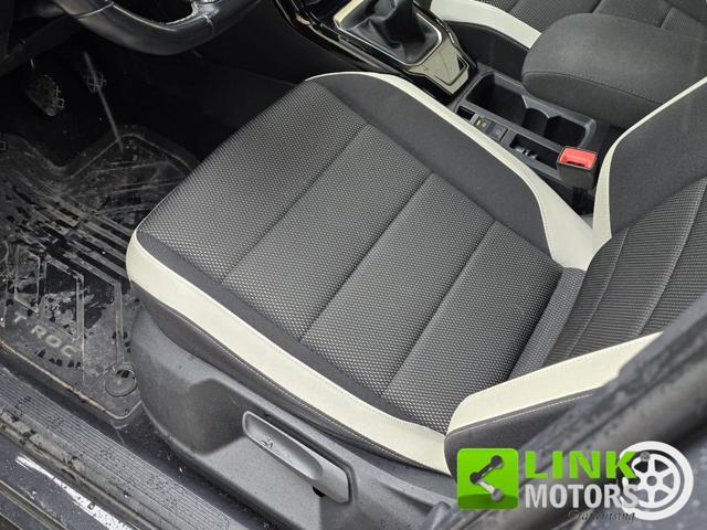 VOLKSWAGEN T-Roc 2.0 TDI SCR Advanced Black pack