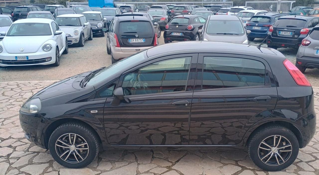 Fiat Punto 1.4 8V 5 porte Natural Power Easy