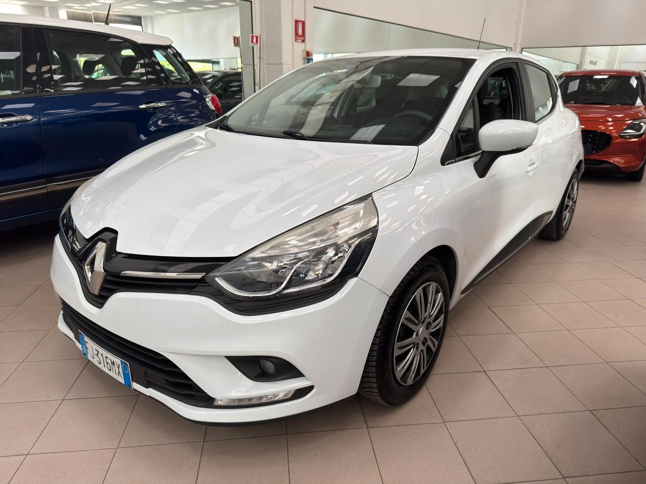 Renault Clio TCe 12V 90CV Start&Stop 5 porte Energy Zen