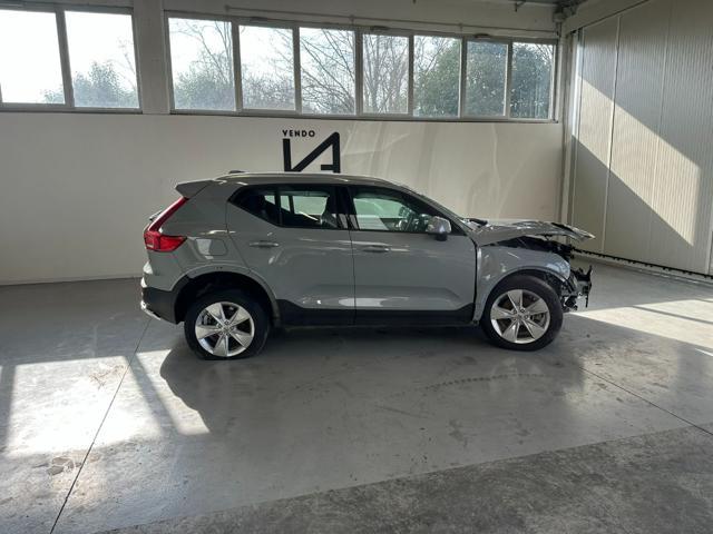 VOLVO XC40 B3 AUTOMATICO CORE