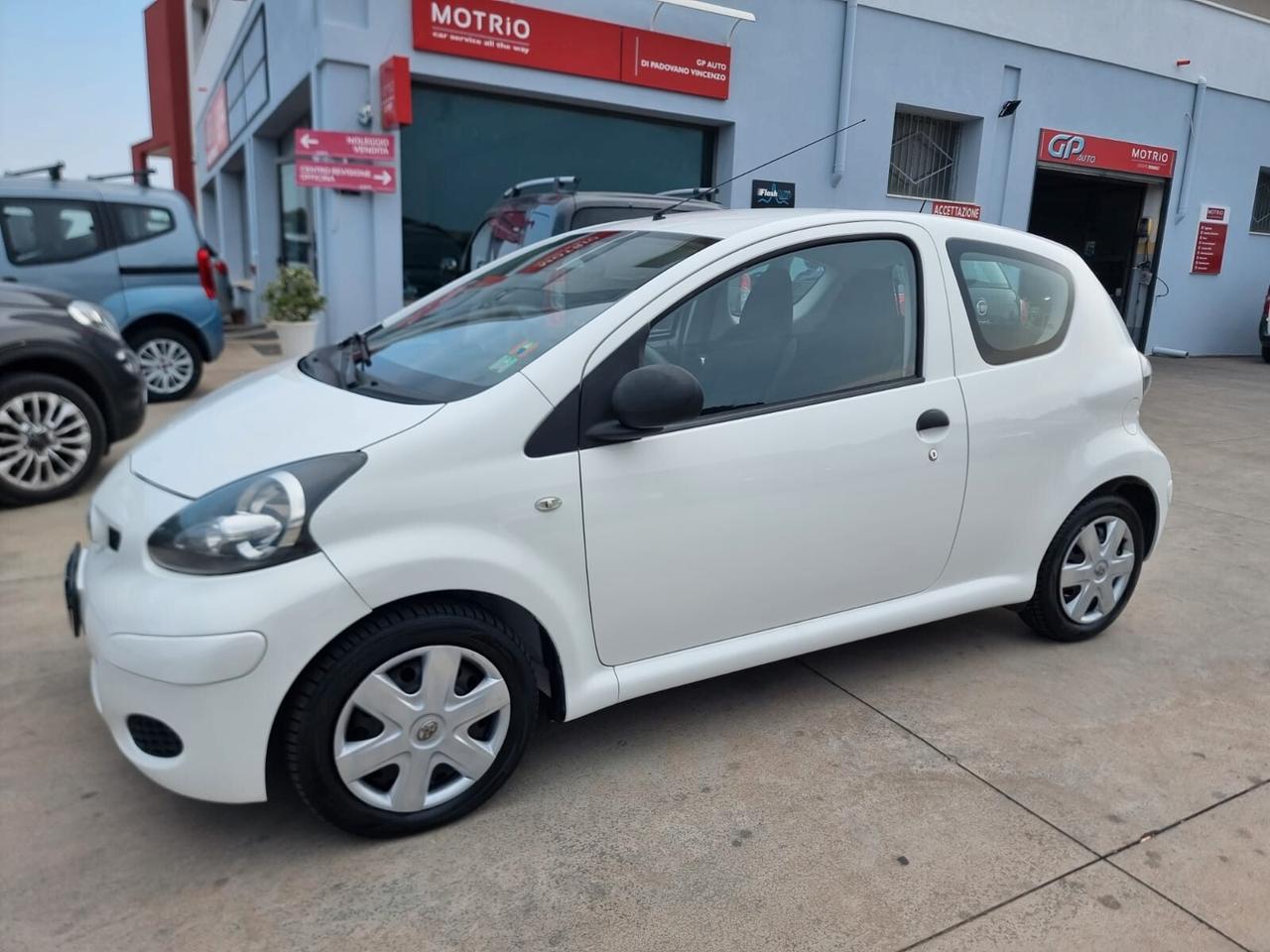 Toyota Aygo 1.0 12V VVT-i 3 porte Now