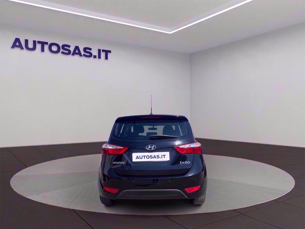 HYUNDAI ix20 1.4 crdi Xpossible 90cv del 2015