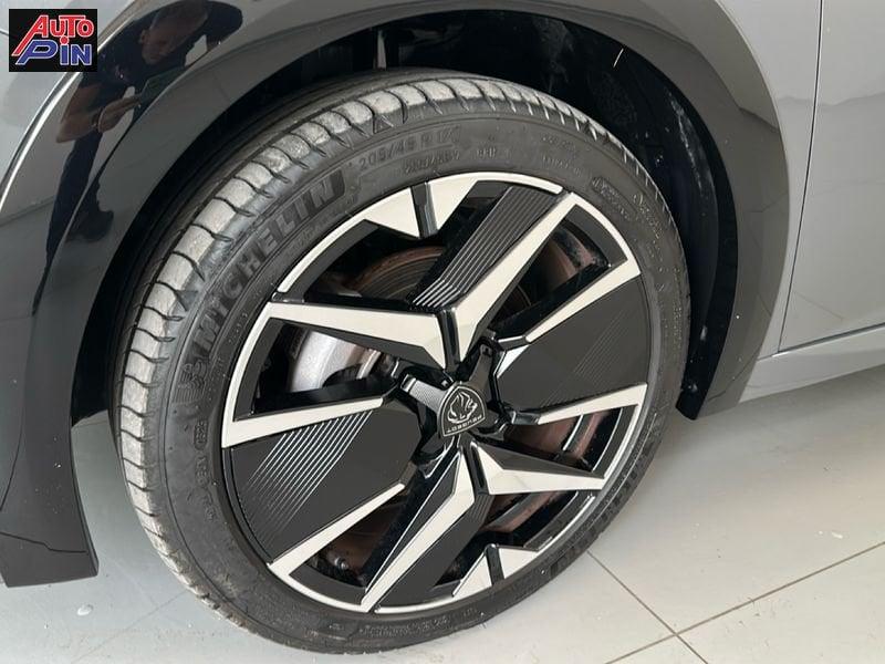 Peugeot 208 GT Hybrid 145 e-DCS6 auto