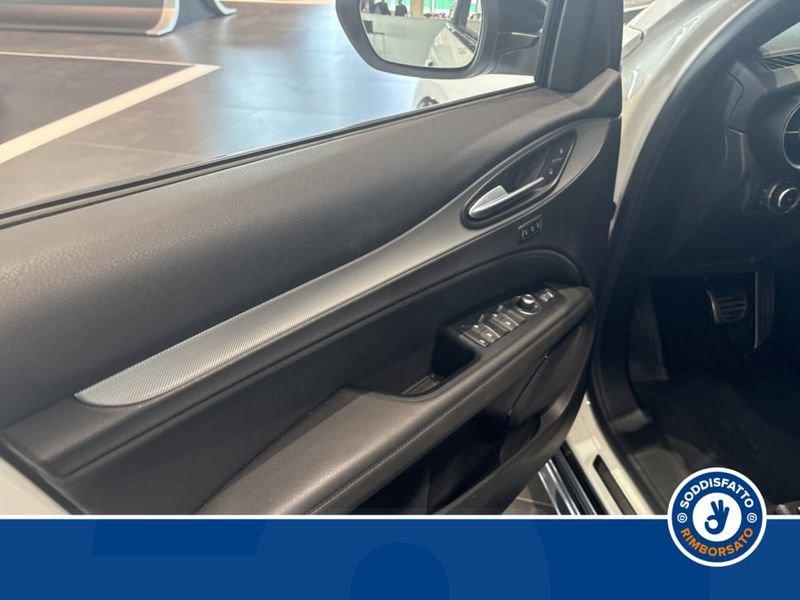 Alfa Romeo Stelvio 2.2 Turbo Diesel 160CV AT8-RWD Veloce MY24