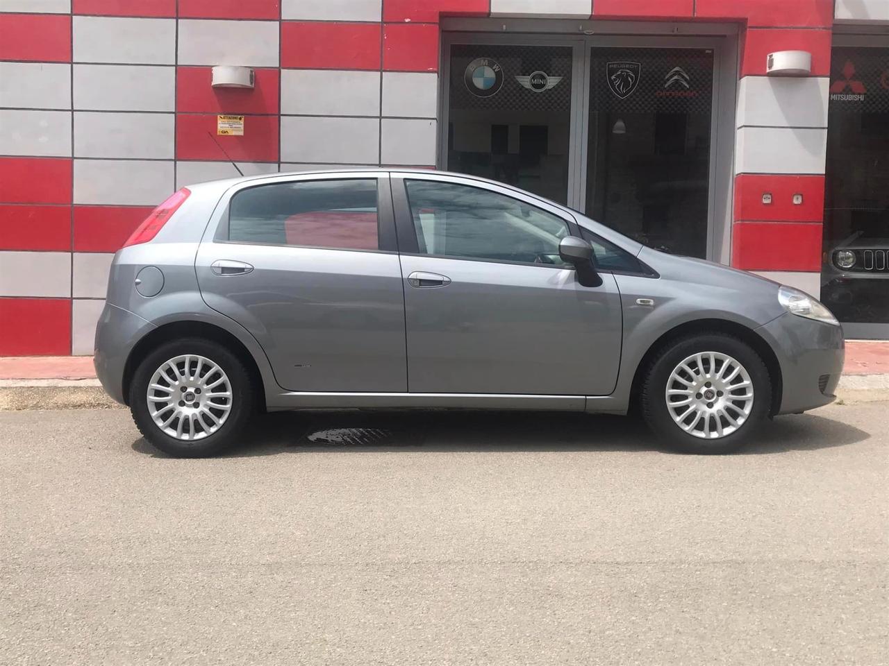 Fiat Grande Punto Grande Punto 1.3 MJT 90 CV 5 porte Dynamic