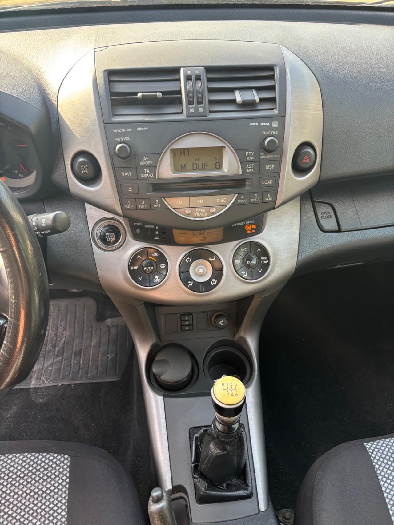 Toyota RAV 4 RAV4 2.2 D-4D 136 CV DPF Luxury