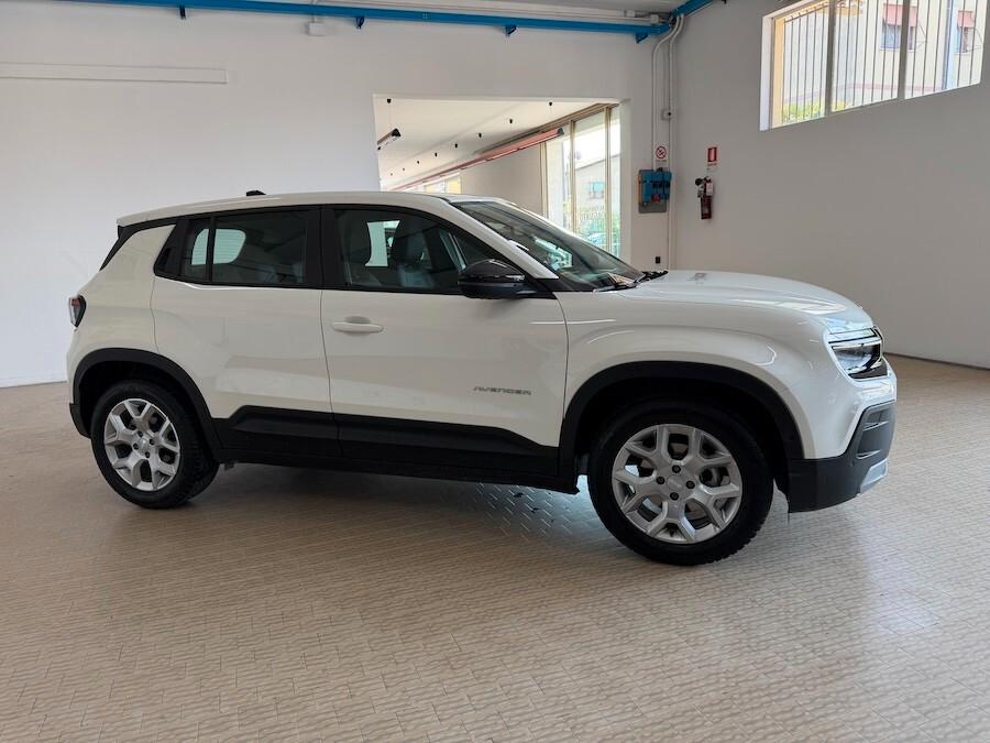 Jeep Avenger 1.2 Turbo 100 CV Altitude+GANCIO TRAINO+NAVI