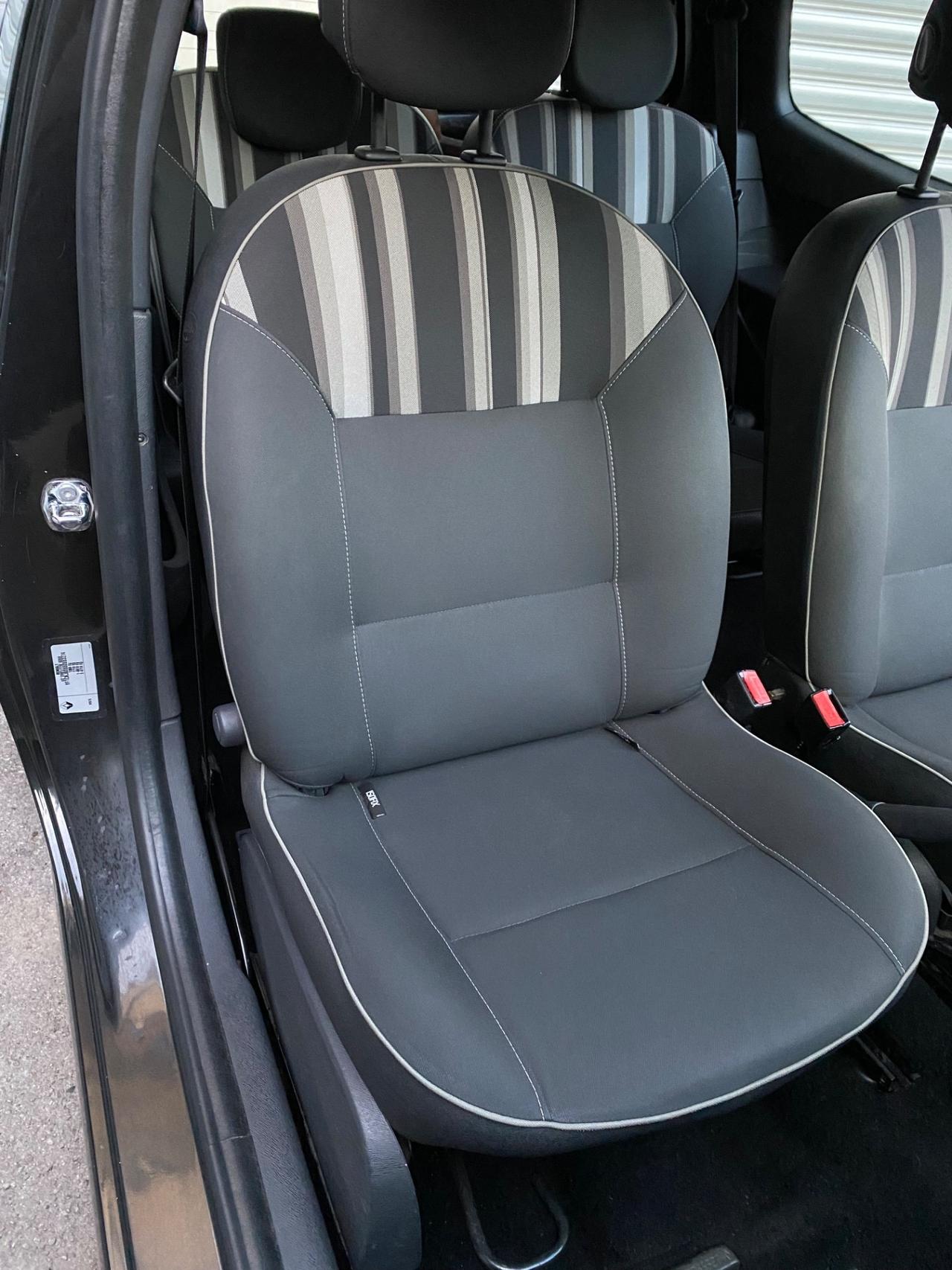 Renault Twingo 1.2 16V 75cv Night&Day - 63 MILA KM