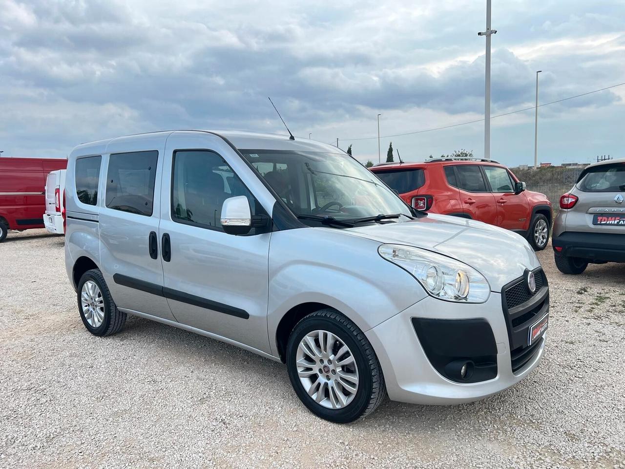 Fiat Doblo 2.0 mjt 5 posti autovettura
