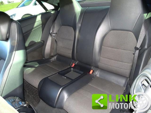 MERCEDES-BENZ E 220 CDI Coupé BlueEFFICIENCY Avantgarde