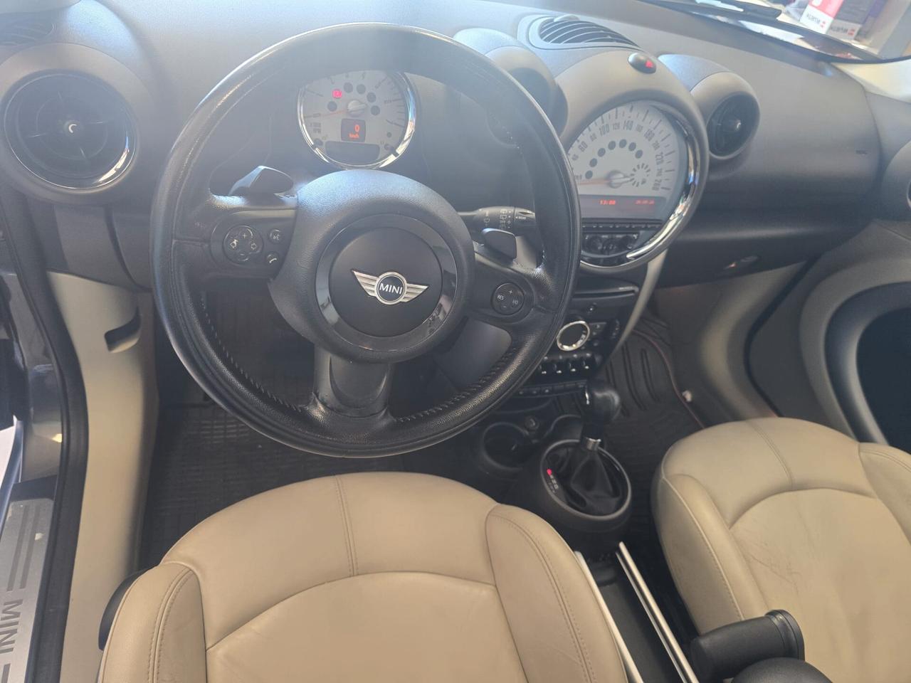 Mini One Countryman 2.0 Cooper D ALL4 Automatica