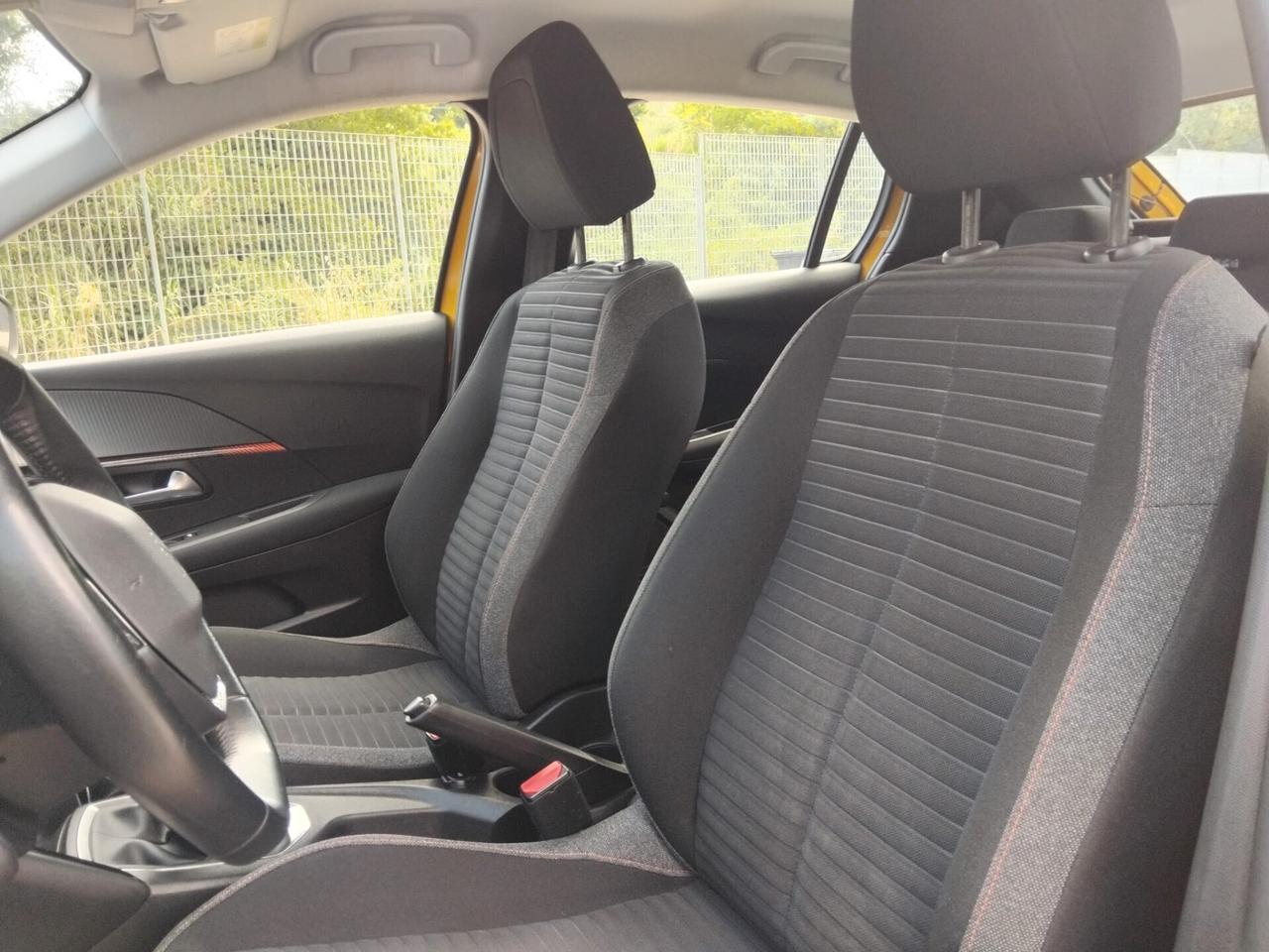 Peugeot 208 PureTech Active