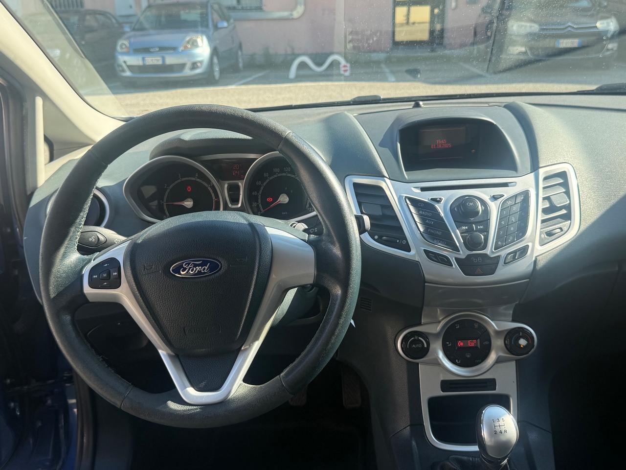 Ford Fiesta 1.4 5 porte Bz.- GPL Titanium Neopatentati