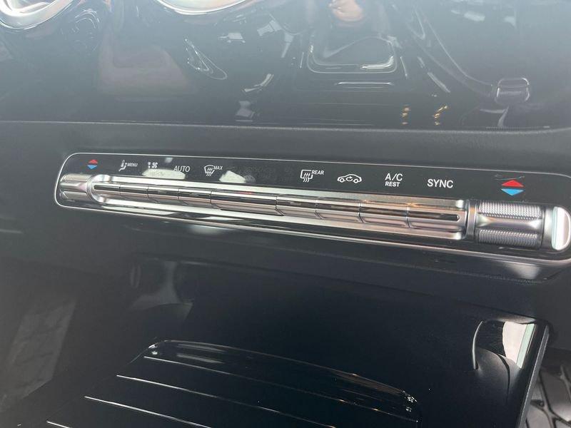 Mercedes-Benz Classe A - W177 2023 A 180 d AMG Line Advanced Plus auto