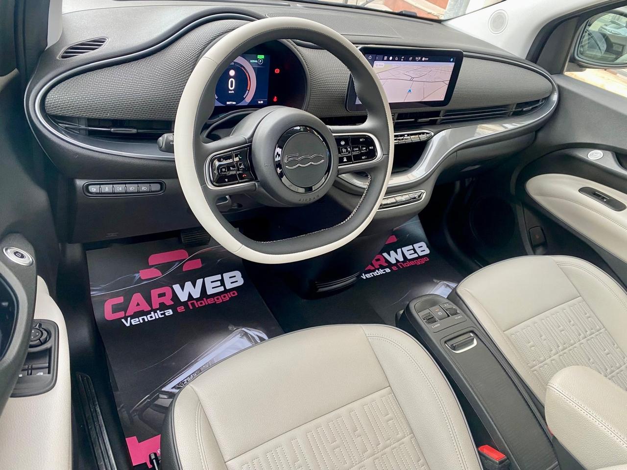 FIAT 500e CABRIO 43KW Navy CAM 2021