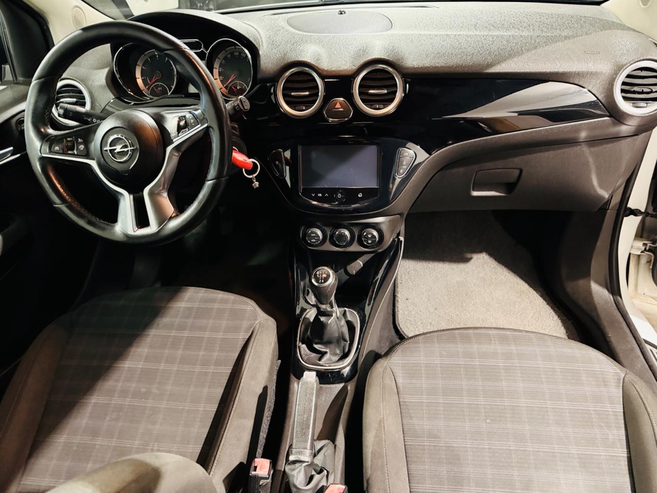 Opel ADAM 1.4 87CV GPL-TECH Edition