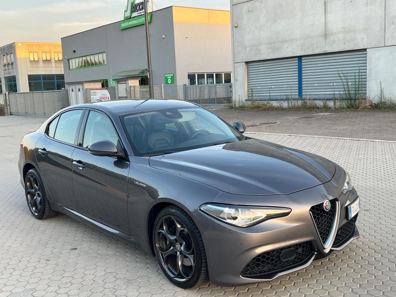 Alfa Romeo Giulia 2.2 Turbodiesel 210 CV AT8 AWD Q4 Veloce