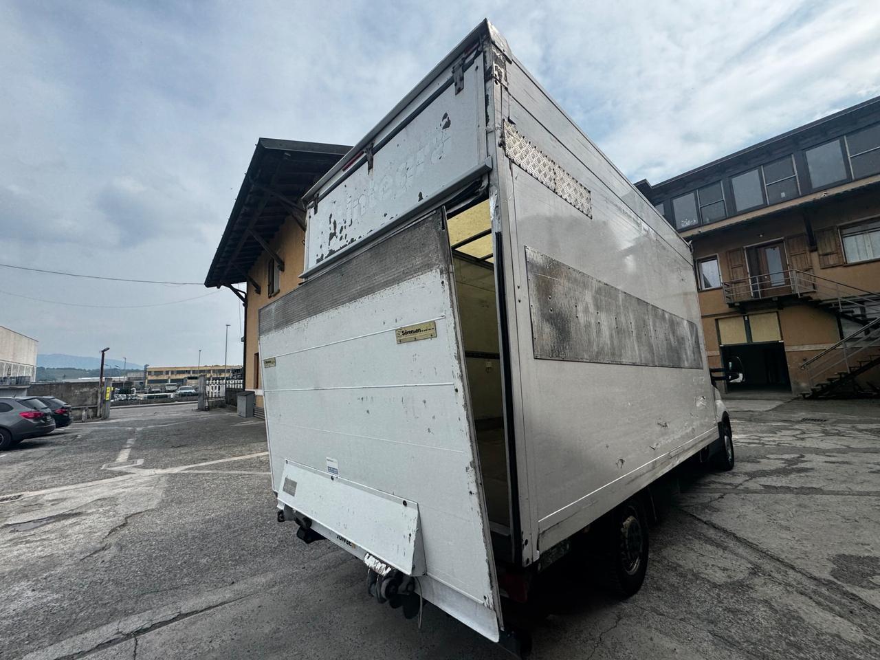 Iveco Daily , 2.3 diesel, 2028