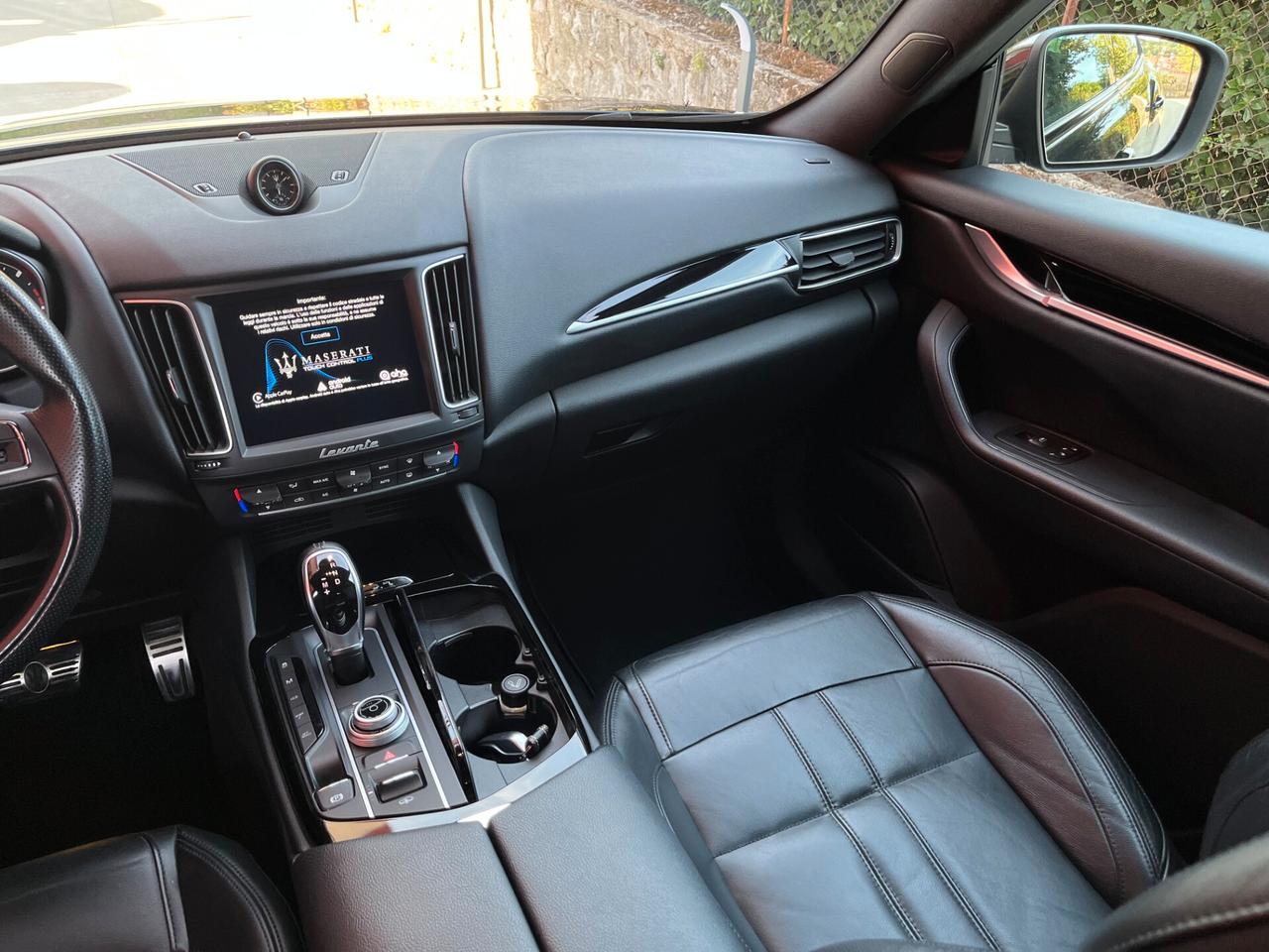 Maserati Levante 3.0 V6 AWD 250cv Diesel GRAN SPORT