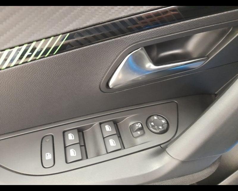 Peugeot 2008 II 2023 1.2 puretech Active s&s 100cv