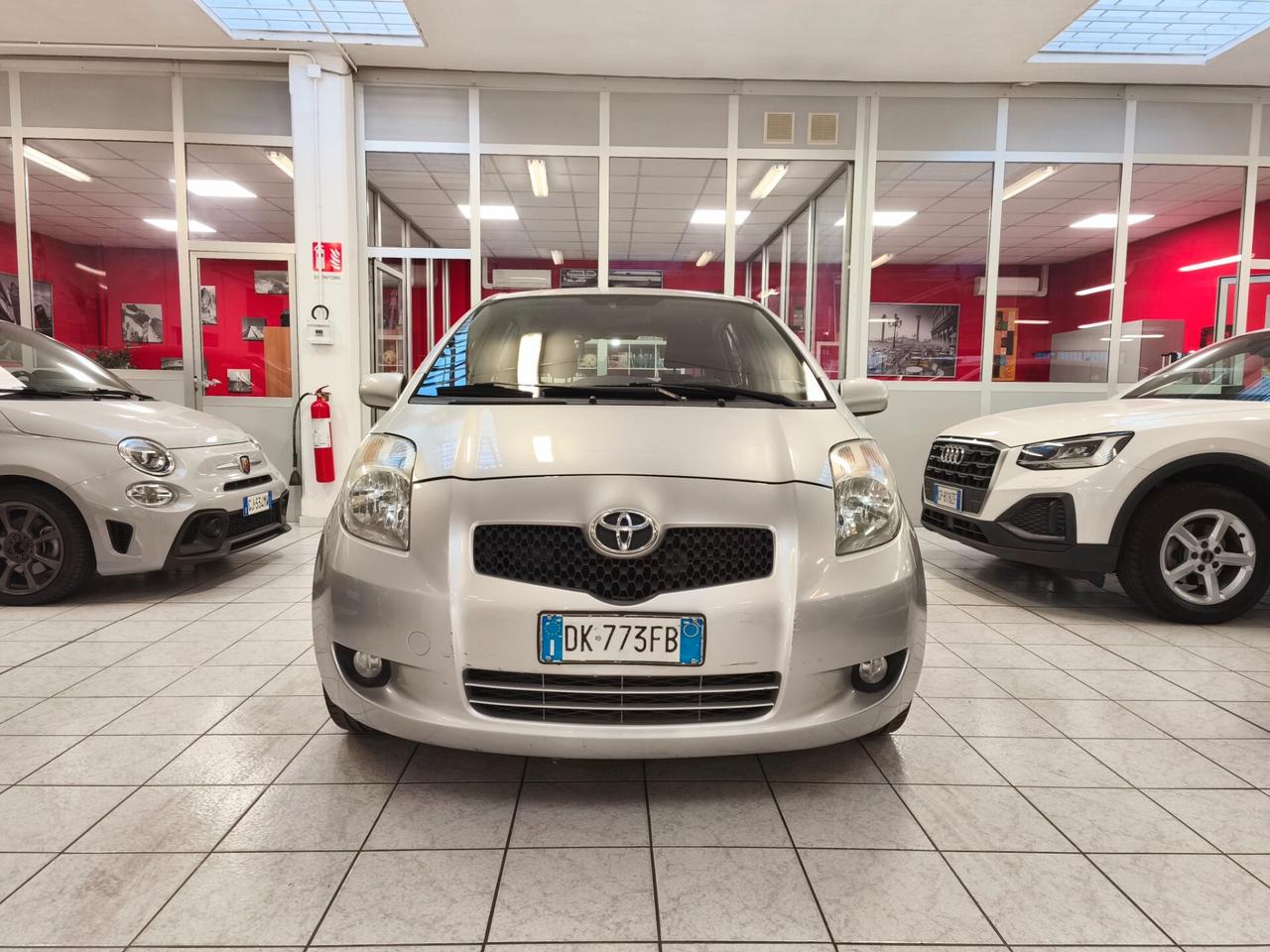 Toyota Yaris 1.3 5 porte Sol
