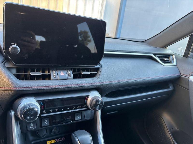 Toyota RAV4 Plug-in 2.5 PHEV E-CVT More Dynamic AWD-i