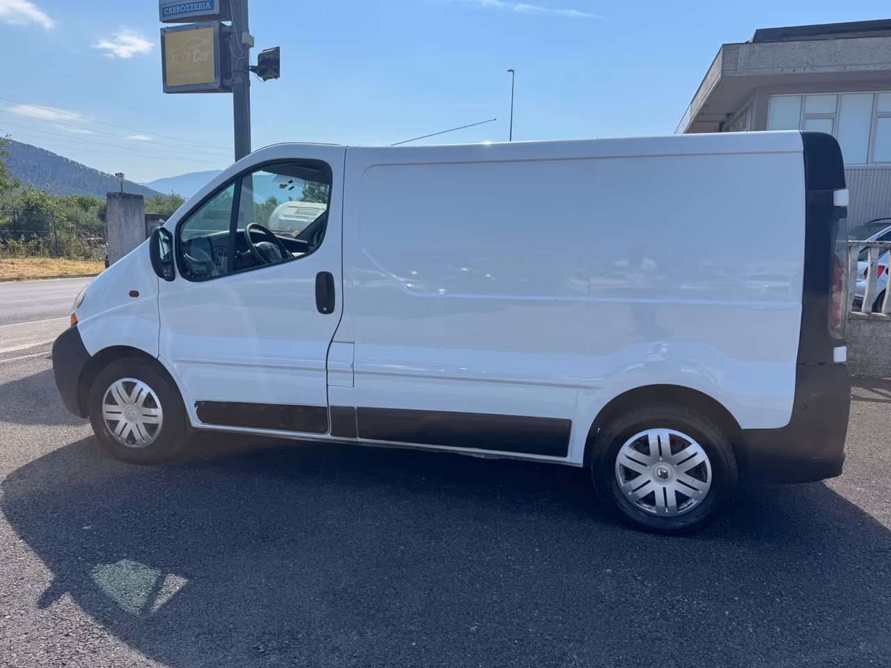 Renault Trafic T29 1.9 dCi/100PC-TN Furg.ICE