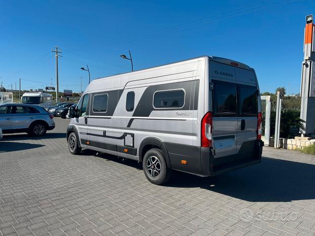 Adria Twin Plus 640 SGX-Km 0