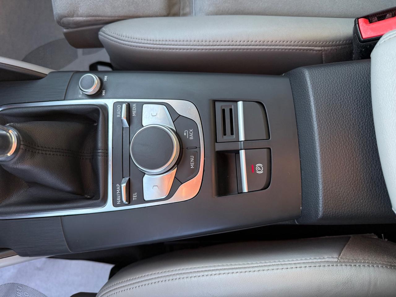 Audi A3 SPB 30 TDI Sport TETTO APRIBILE