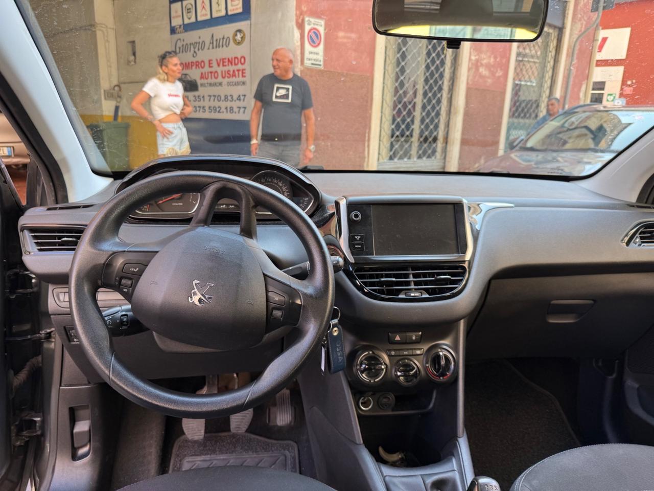 Peugeot 208 1.2 VTi 82 CV 3 porte Allure