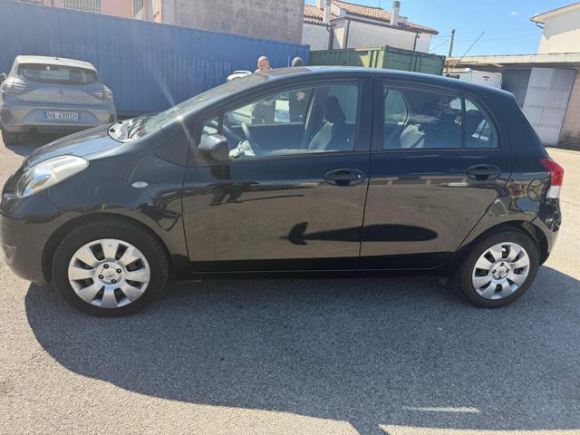 TOYOTA Yaris 1.0 5p Sol senza nessun lavoro da fare