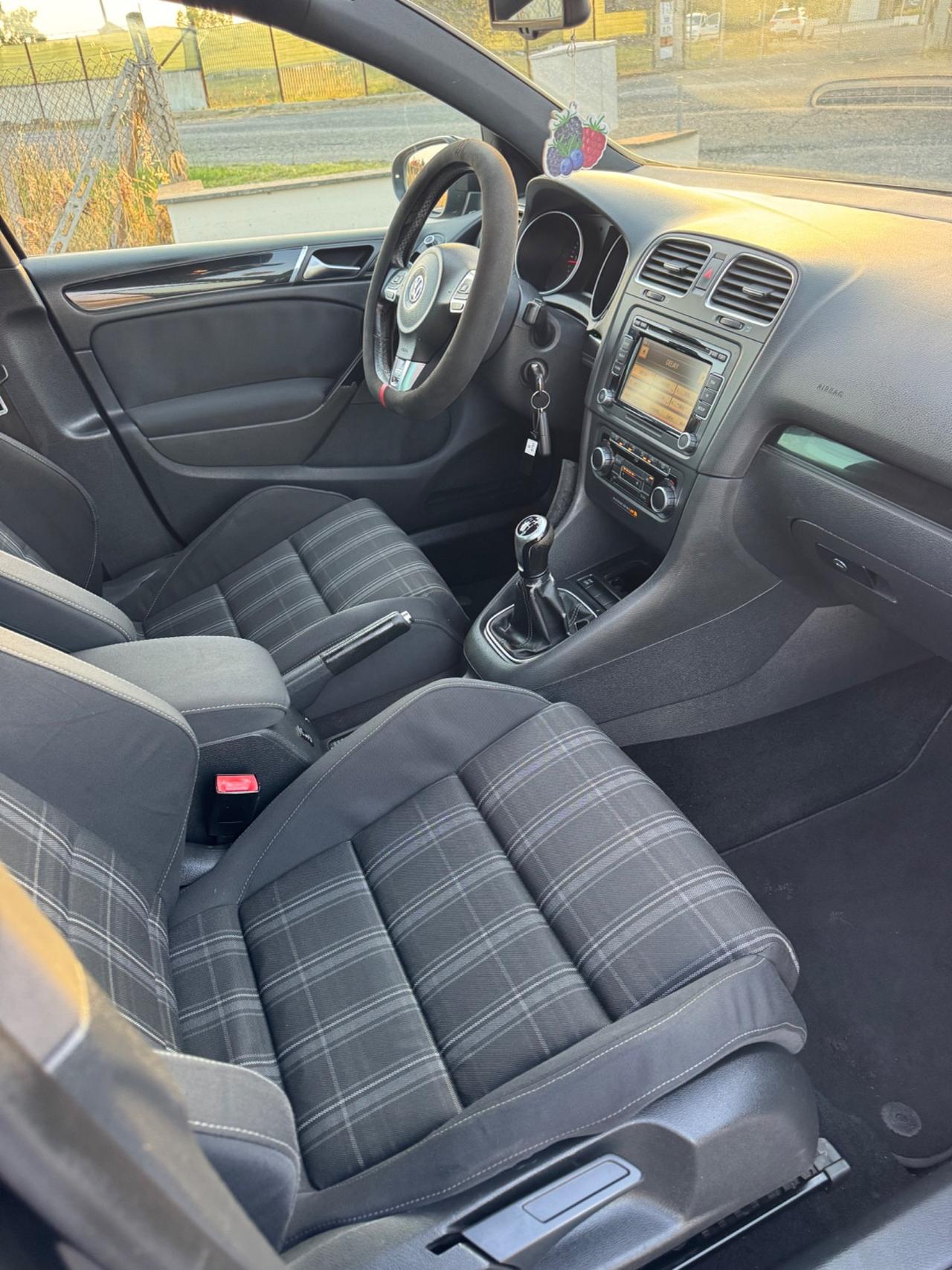 Volkswagen Golf 2.0 TDI 170CV DPF DSG 5p. GTD
