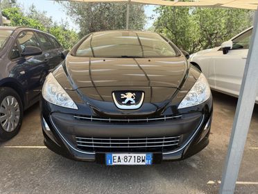 PEUGEOT 308 2.0 HDi 140 CV CC Féline